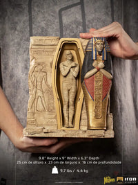 Universal Monsters - The Mummy Deluxe Art Scale 1/10 Statue - GeekLoveph
