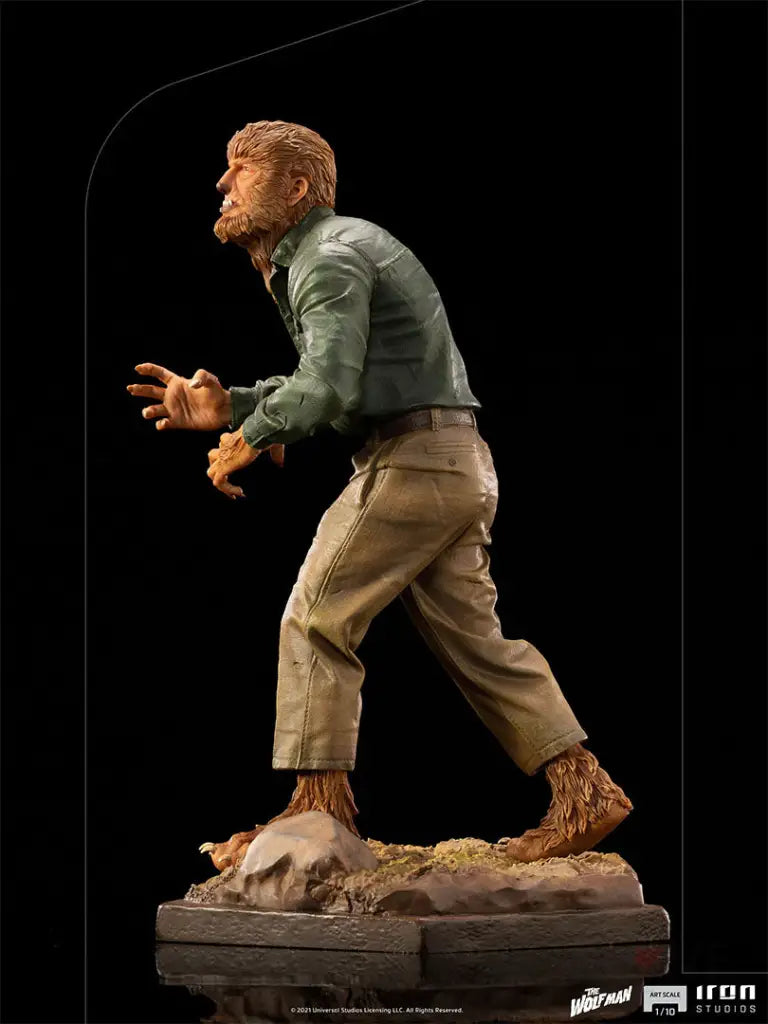 Universal Monsters The Wolf Man Art Scale 1/10 Statue - GeekLoveph