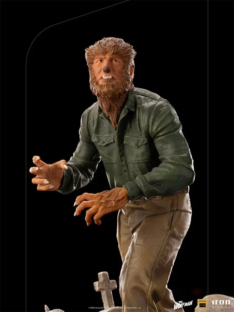 Universal Monsters The Wolf Man Deluxe Art Scale 1/10 Statue - GeekLoveph