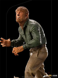 Universal Monsters The Wolf Man Deluxe Art Scale 1/10 Statue - GeekLoveph