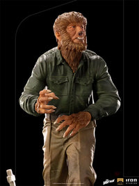 Universal Monsters The Wolf Man Deluxe Art Scale 1/10 Statue - GeekLoveph