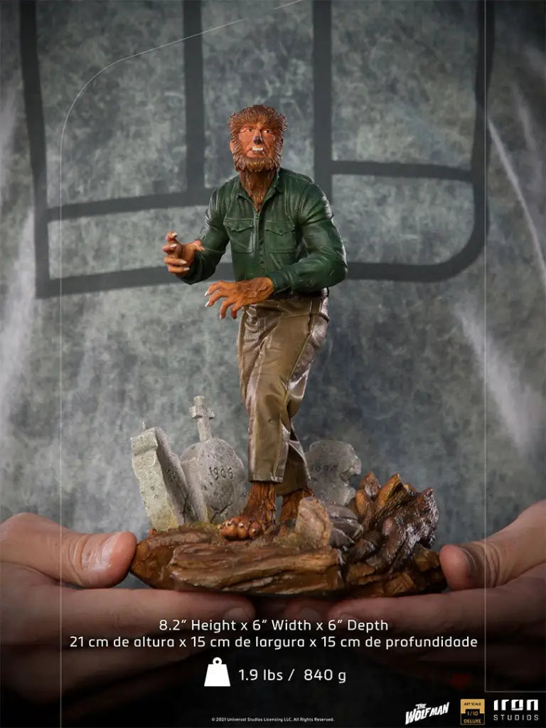 Universal Monsters The Wolf Man Deluxe Art Scale 1/10 Statue - GeekLoveph