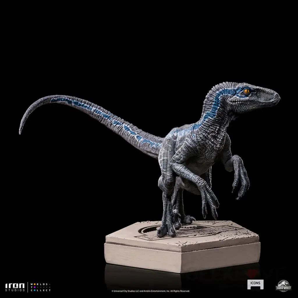 Velociraptor Blue B - Jurassic World Icons Preorder