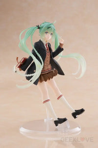 Vocaloid Hatsune Miku (Fashion Preppy Ver.) Figure Taito