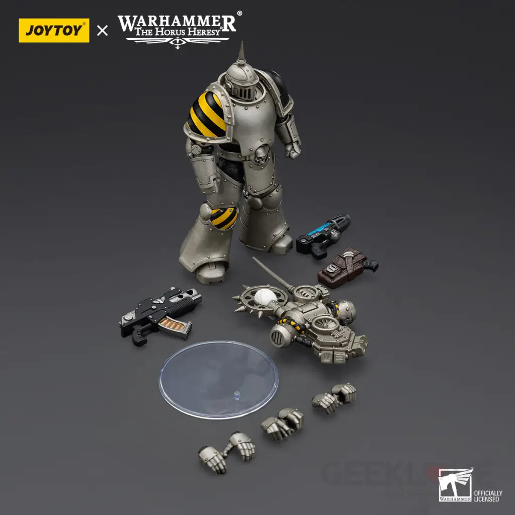 Warhammer 40k lron Warriors MKlIl Tactical Legionary with Nuncio-vox Action Figure