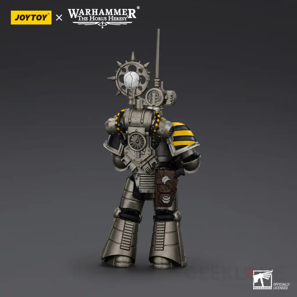 Warhammer 40k lron Warriors MKlIl Tactical Legionary with Nuncio-vox Action Figure