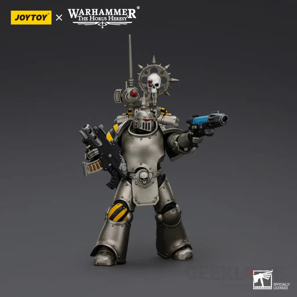 Warhammer 40k lron Warriors MKlIl Tactical Legionary with Nuncio-vox Action Figure