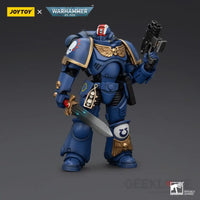 Warhammer 40K Ultramarines Heroes of the Chapter Primaris Lieutenant Erastus Action Figure