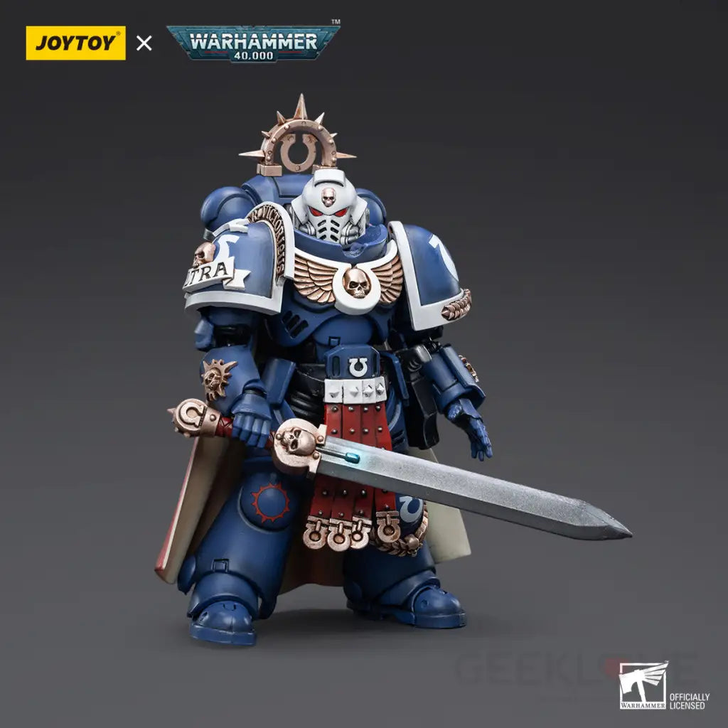 Warhammer 40k Ultramarines Primaris Captain Action Figure
