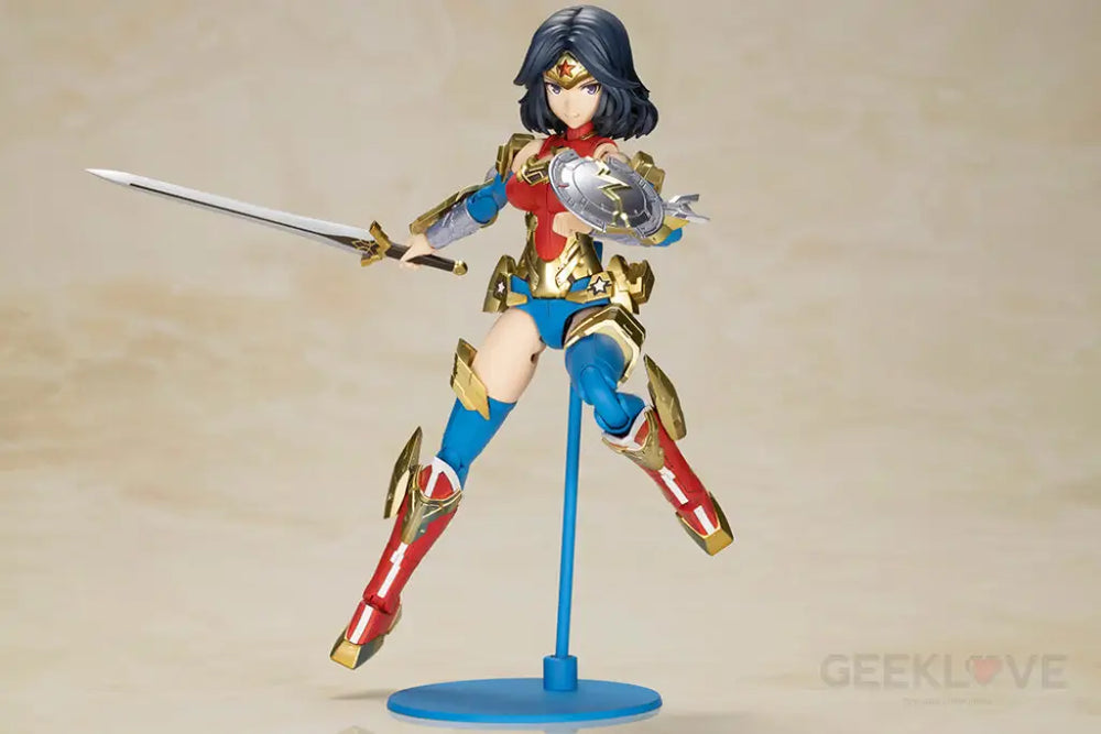 Wonder Woman Another Color Humikane Shimada Ver. Model Kit