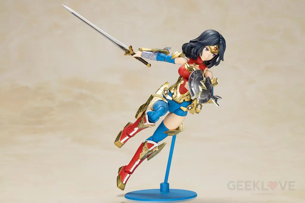 Wonder Woman Another Color Humikane Shimada Ver. Model Kit