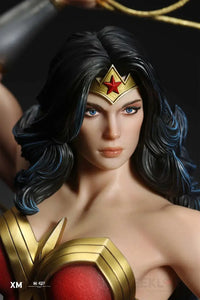 Wonder Woman (Classic Series) 1/4 Scale Figure