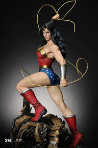 Wonder Woman (Classic Series) 1/4 Scale Figure