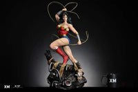 Wonder Woman (Classic Series) 1/4 Scale Figure