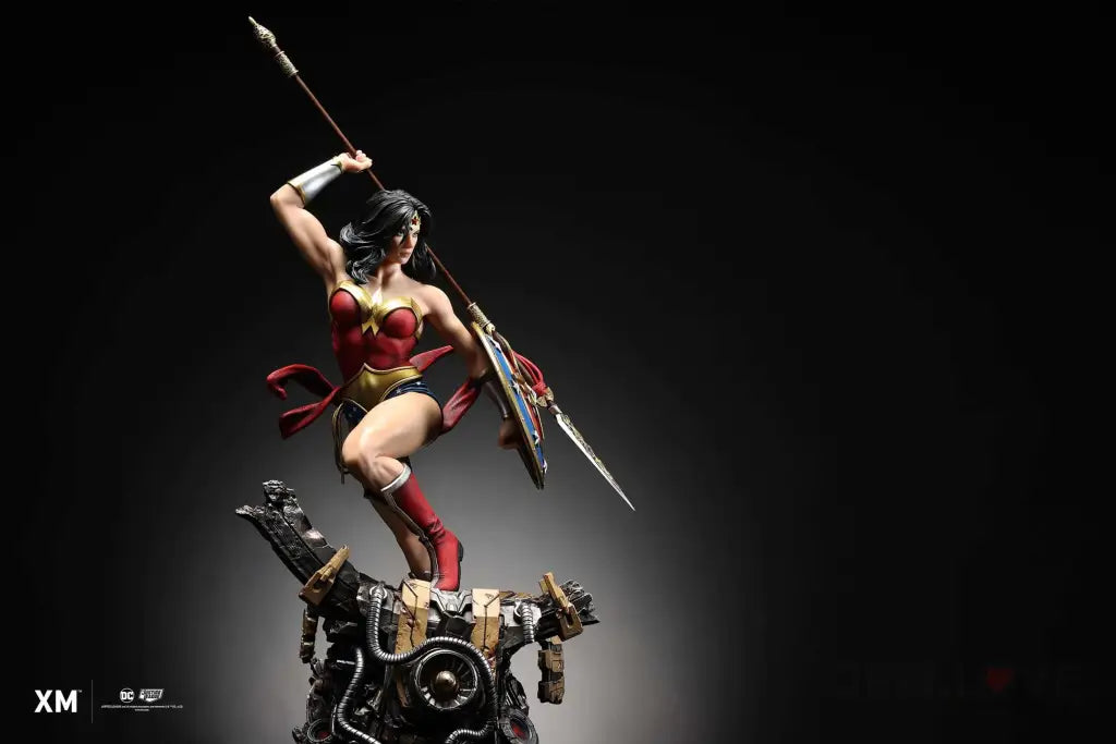 Wonder Woman (Classic Series) 1/6 Scale Figure