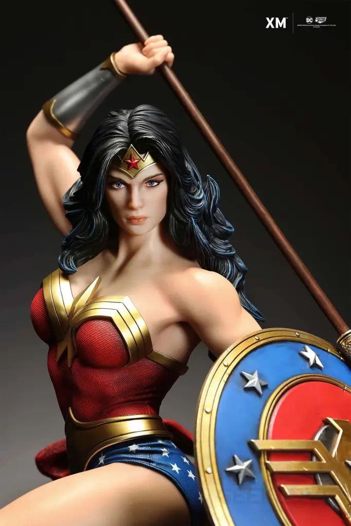 Wonder Woman (Classic Series) 1/6 Scale Figure