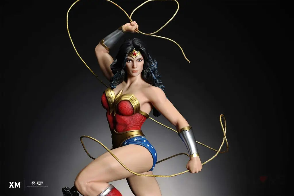 Wonder Woman (Classic Series) 1/6 Scale Figure