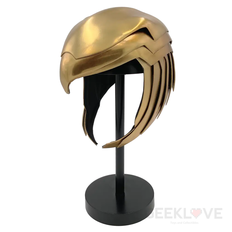 Wonder Woman - Golden Armor Helmet Limited Edition Prop Replica