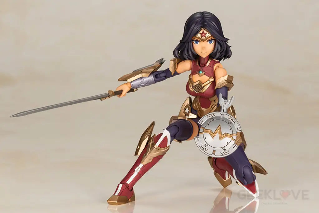 Wonder Woman Humikane Shimada Ver. - GeekLoveph