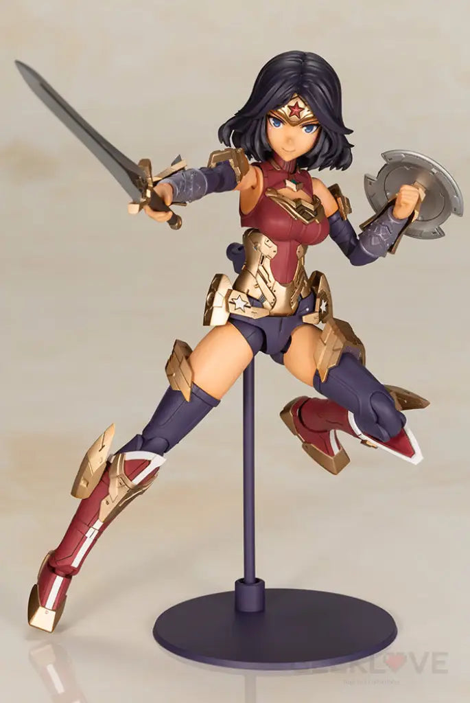 Wonder Woman Humikane Shimada Ver. - GeekLoveph