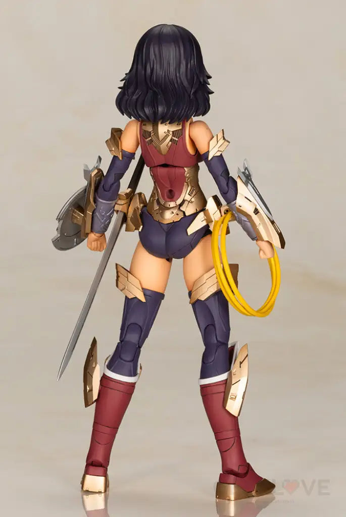 Wonder Woman Humikane Shimada Ver. - GeekLoveph