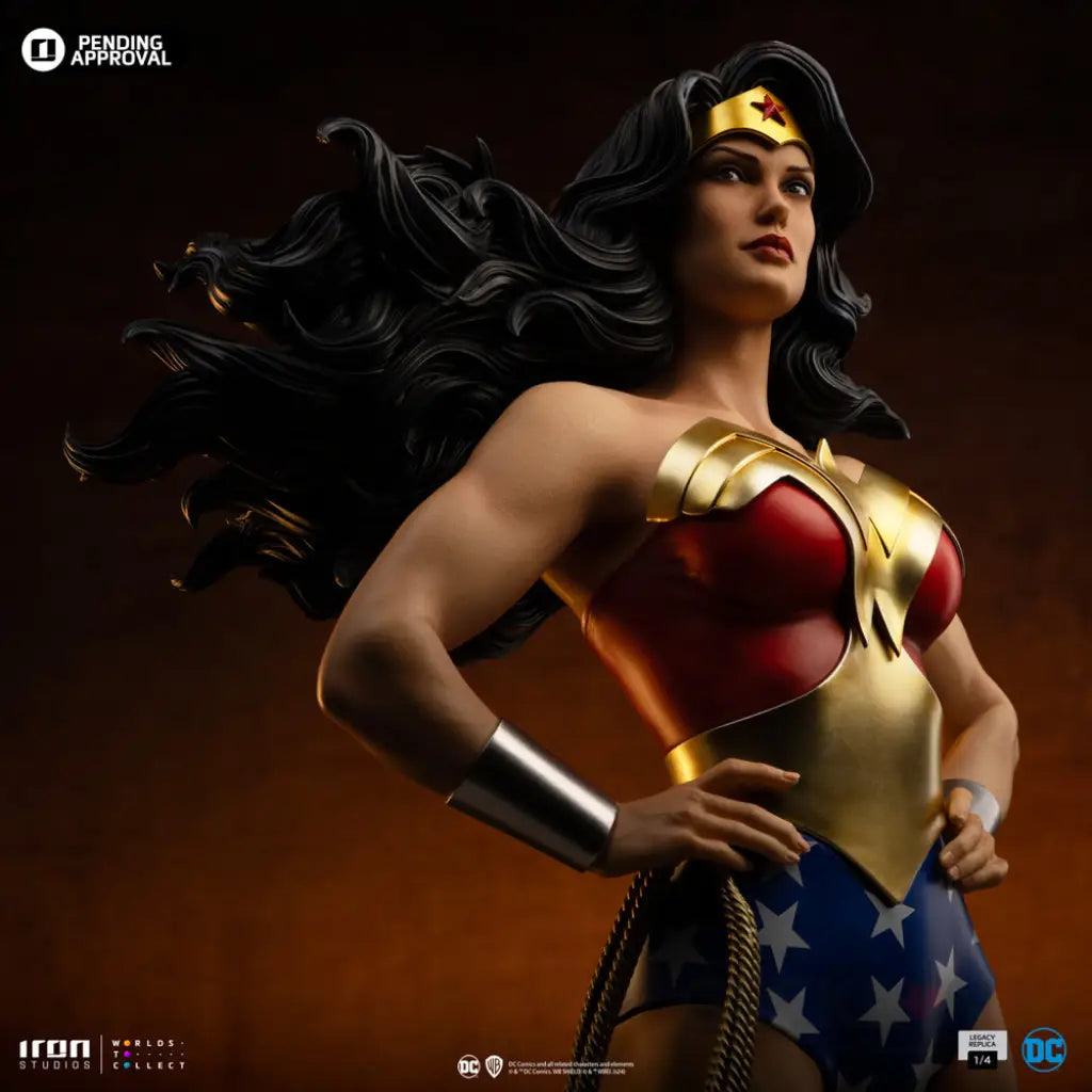 Wonder Woman Legacy Replica 1/4 Scale Figure