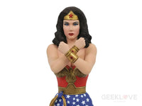 Wonder Woman (Lynda Carter) Gallery Figure - GeekLoveph