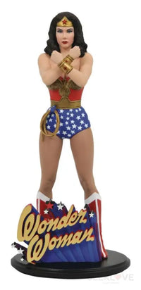 Wonder Woman (Lynda Carter) Gallery Figure - GeekLoveph