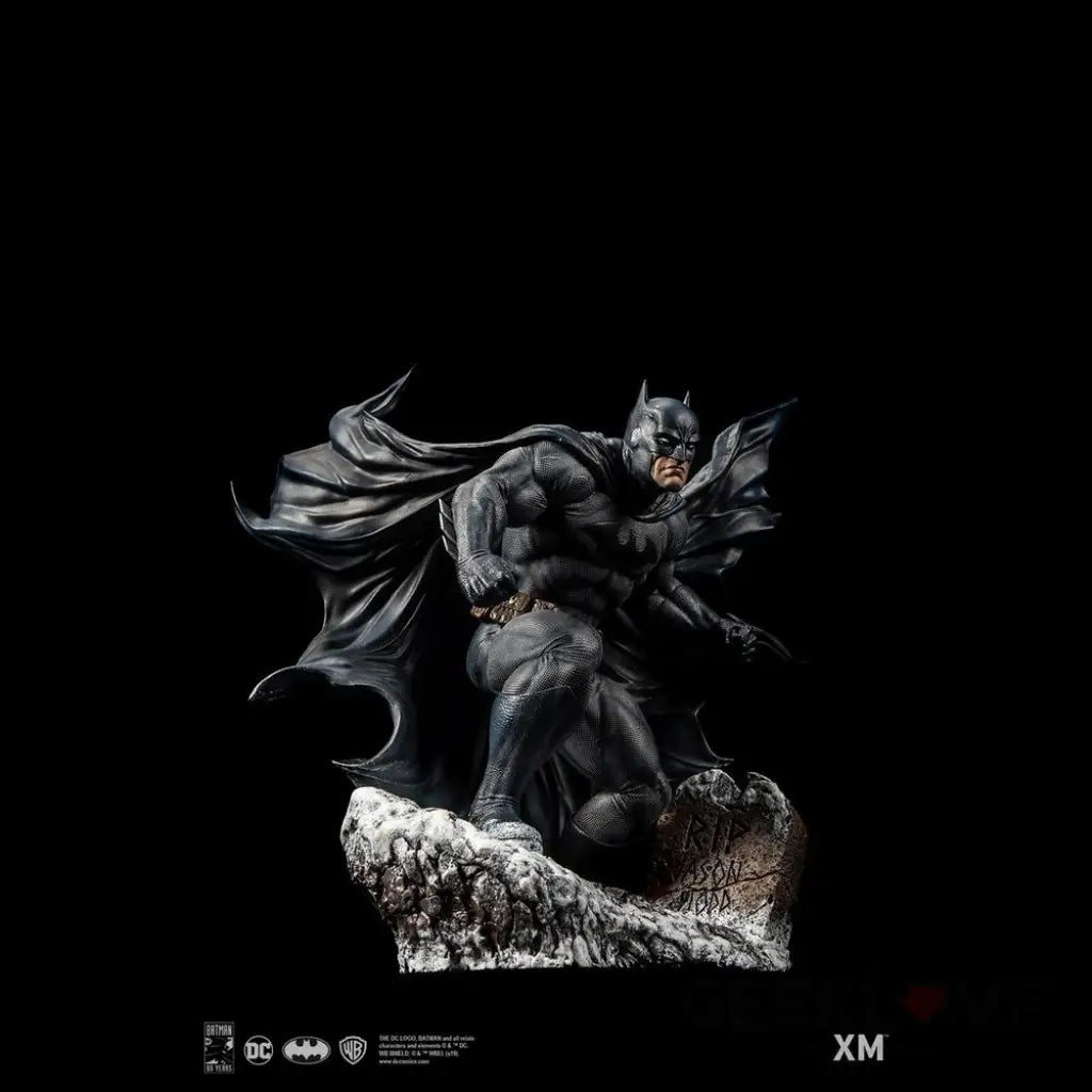 XM Studios Batman: Hush 1/6 scale - GeekLoveph