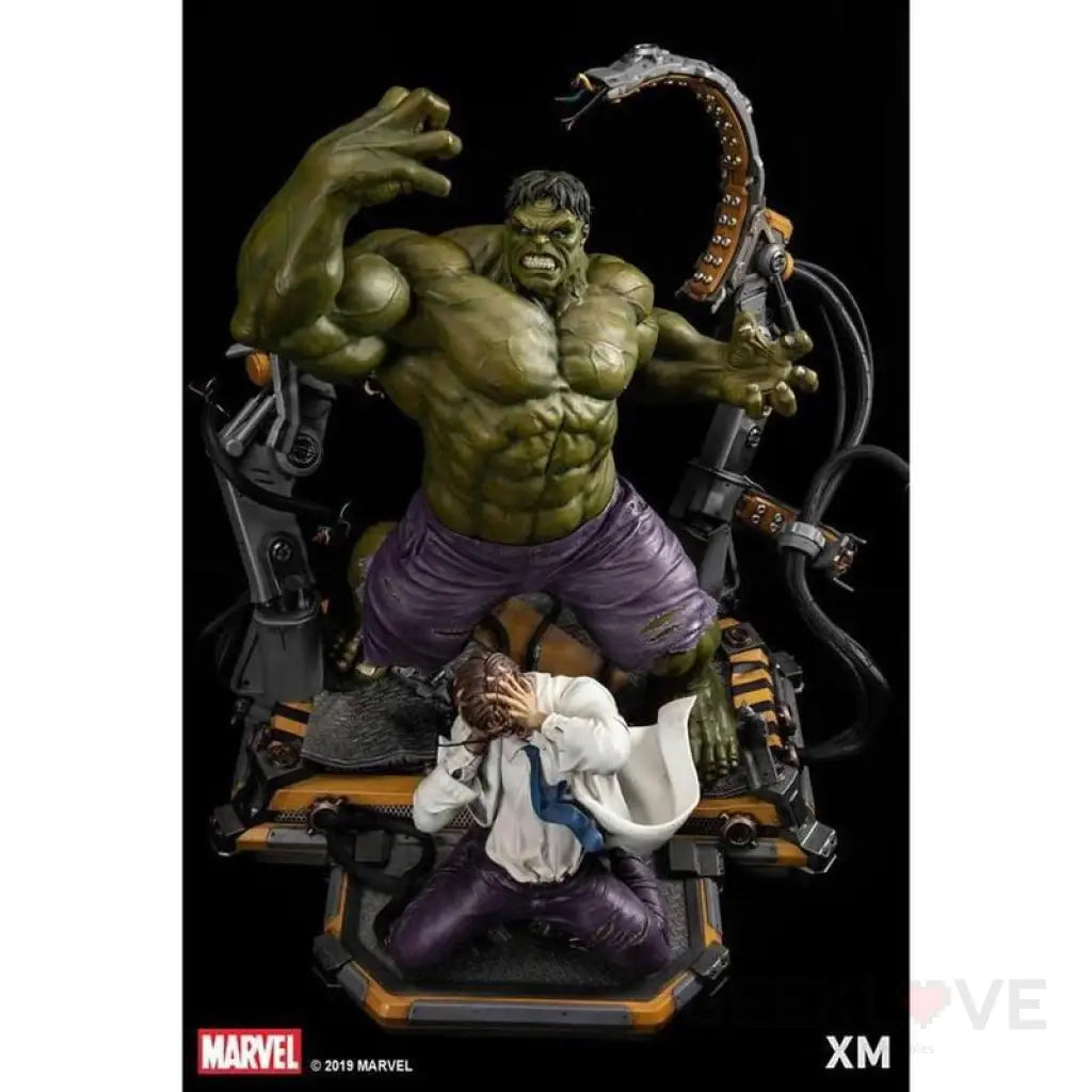 XM Studios Hulk Transformation - GeekLoveph