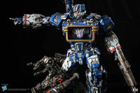 XM Studios SoundWave Statue - GeekLoveph