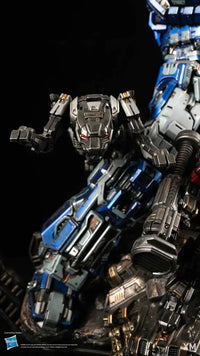 XM Studios SoundWave Statue - GeekLoveph