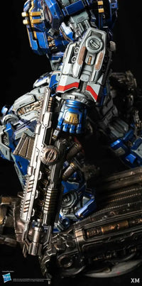 XM Studios SoundWave Statue - GeekLoveph