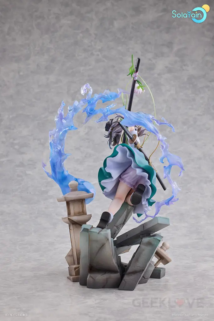 Youmu Konpaku Half-Human Half-Phantom Gardener Ver. Scale Figure