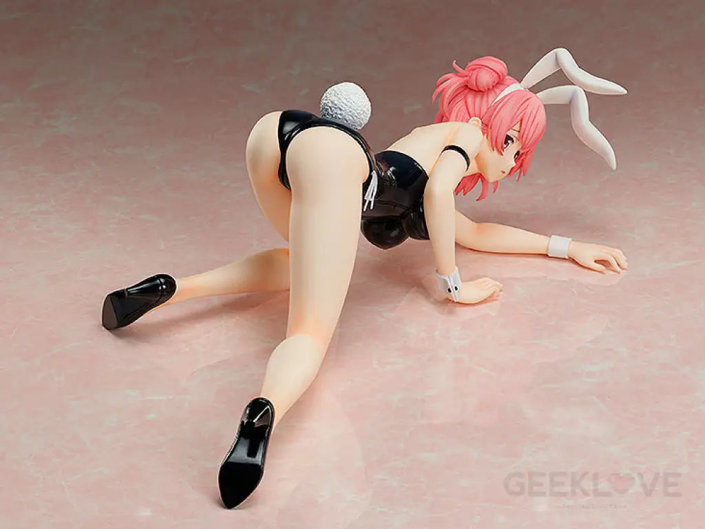 Yui Yuigahama Bare Leg Bunny Ver. 1/4 Scale Figure - GeekLoveph