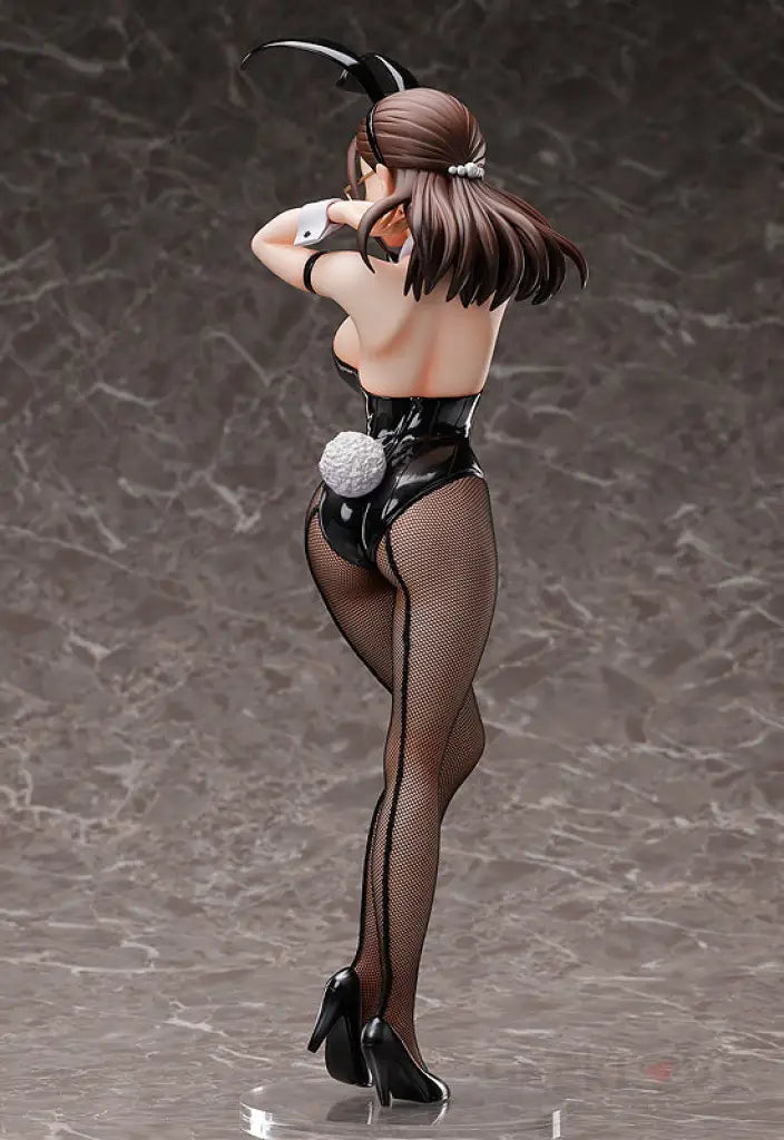 Yuiko Okuzumi: Bunny Ver. - GeekLoveph