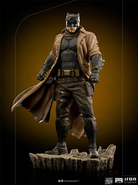 Zack Snyder's Justice League - Knightmare Batman 1/10 Art Scale Statue - GeekLoveph