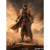 Zack Snyder's Justice League - Knightmare Batman 1/10 Art Scale Statue - GeekLoveph
