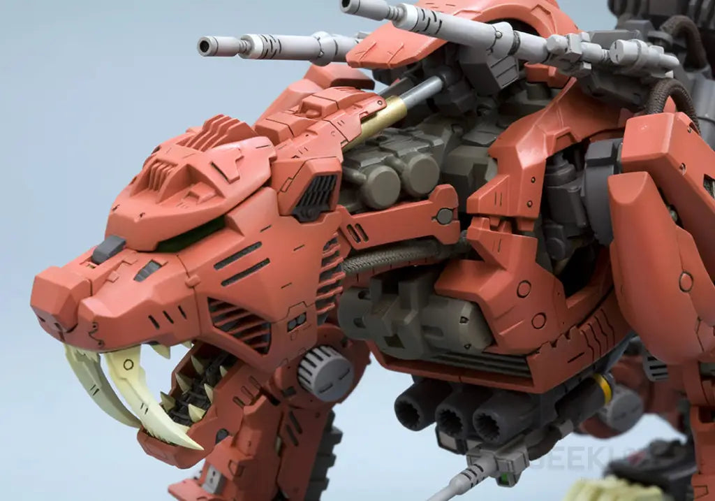 Zoids EZ-016 Saber Tiger Marking Plus Ver. - GeekLoveph