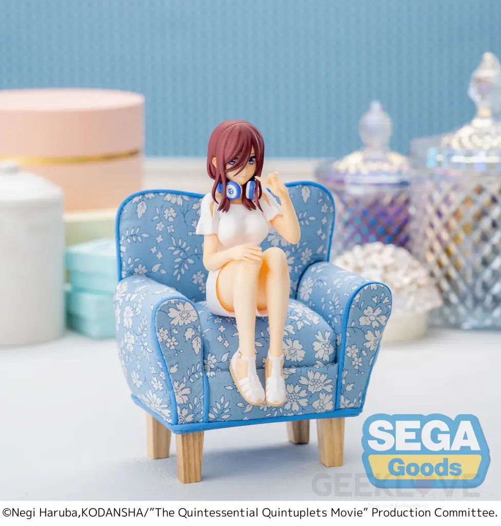 The Quintessential Quintuplets Movie Pm Perching Figure Miku Nakano Preorder